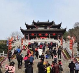 昌吉湖北旅游攻略(七月湖北旅游攻略)