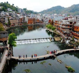 昌吉长沙旅游攻略(长沙旅游攻略景点必去二日游)