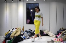 昌吉兼职模特试衣服(兼职做试衣模特好吗)