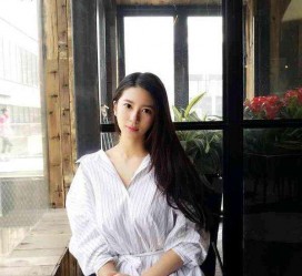 昌吉女友兼职模特的小说(女友兼职模特的小说保举)