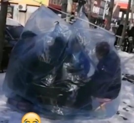 昌吉东北大爷带老伴游中国(东北大爷带老伴游中国旅行)