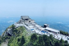 昌吉湖南旅游攻略(武汉到湖南旅游攻略)