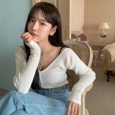 昌吉伴游女生邓丽丽的资料
