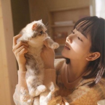 昌吉伴游女生邓珊珊的资料