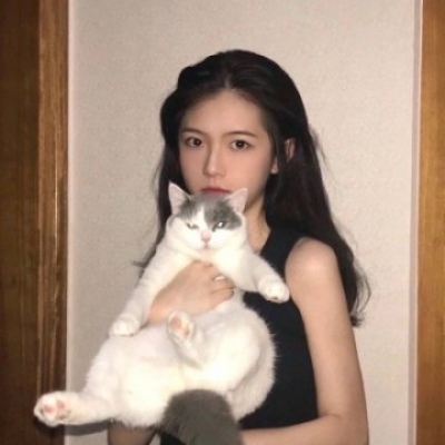 昌吉伴游女生杨芃寒的资料