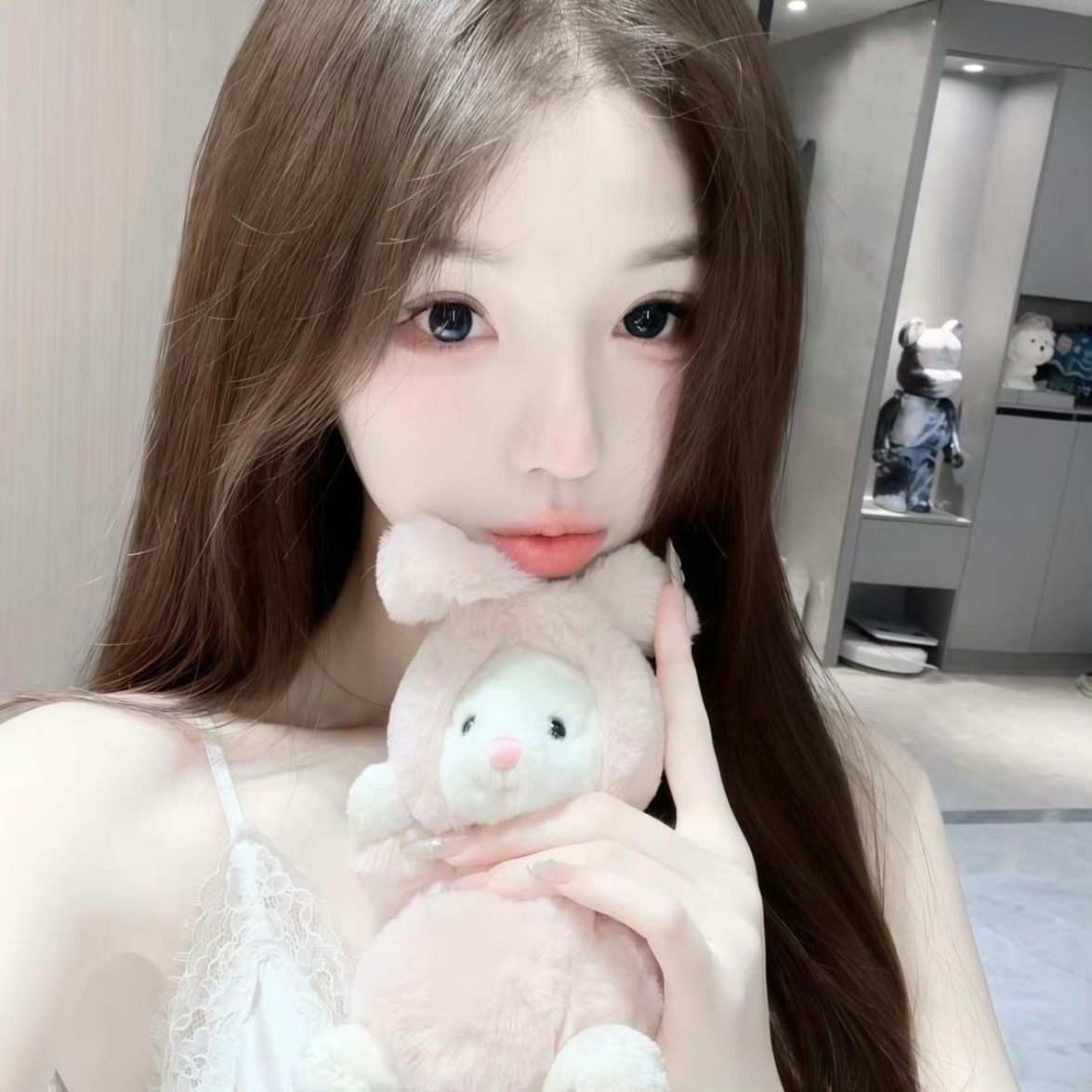 昌吉伴游女生朱珠的资料