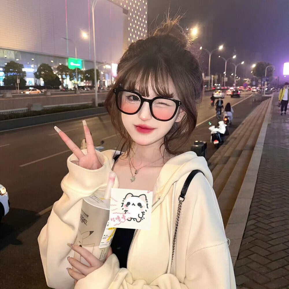 昌吉伴游女生KIKI的资料