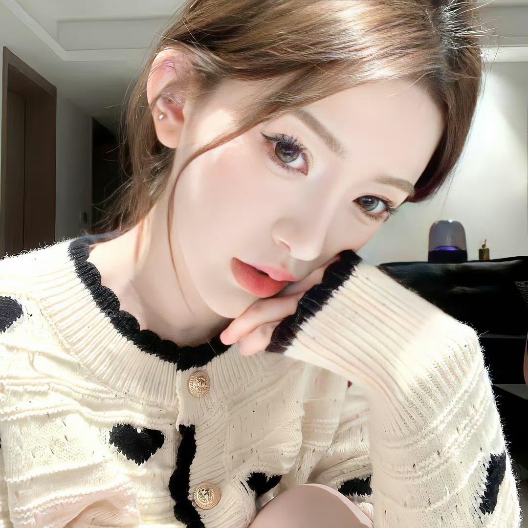 昌吉伴游女生刘佳怡的资料