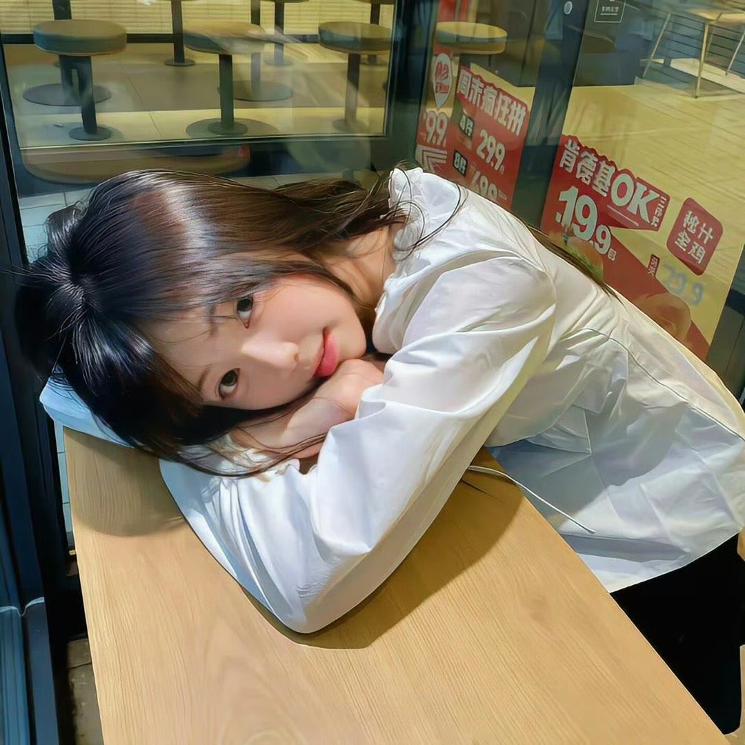 昌吉伴游女生沈雨晴的资料