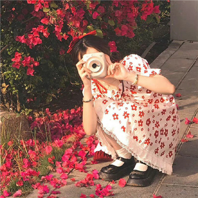 昌吉伴游女生镇凝莲